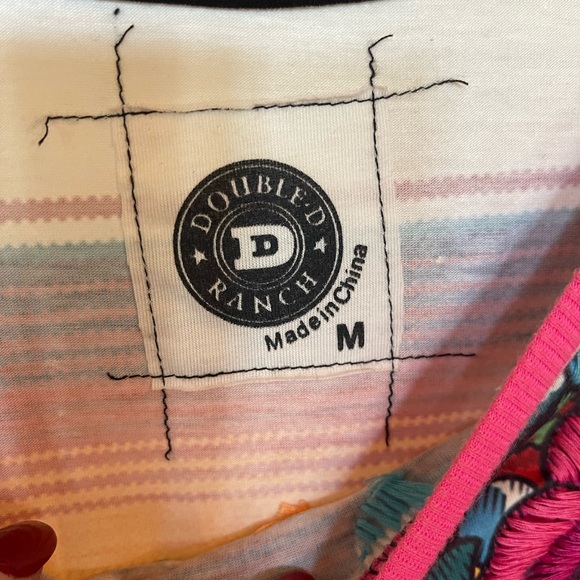 Double D Ranchwear Little Frida tee.  Size M - Picture 4 of 13